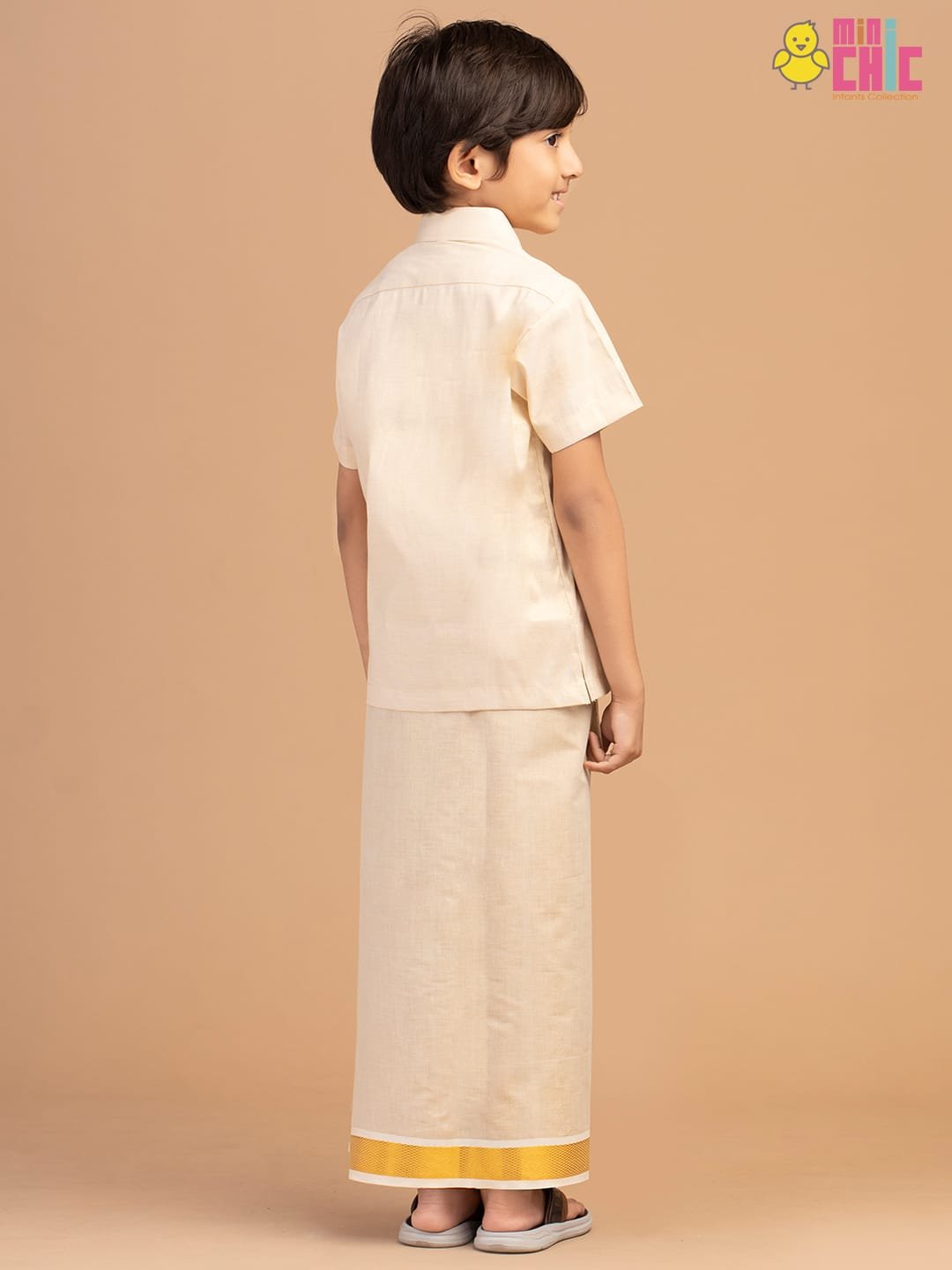 Untitled-2_0029_020A5723_0048_020A1373_0016_020A2081_0014_020A4080_0000_020A9925_0037_020A2720